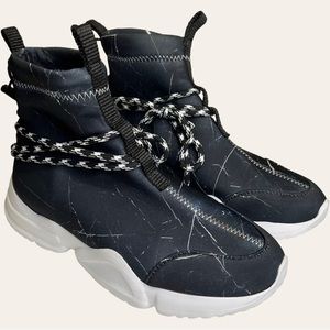 John Geiger 002 High Sneaker in Black Marble Archived Colorway M 5 W 6.5